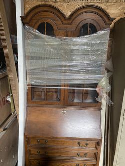Jasper 843-American Antique cabinet