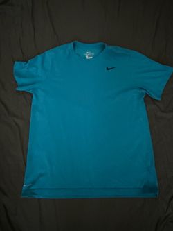 Men’s L Nike Shirt Blue