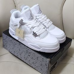 Jordan 4 Retro 