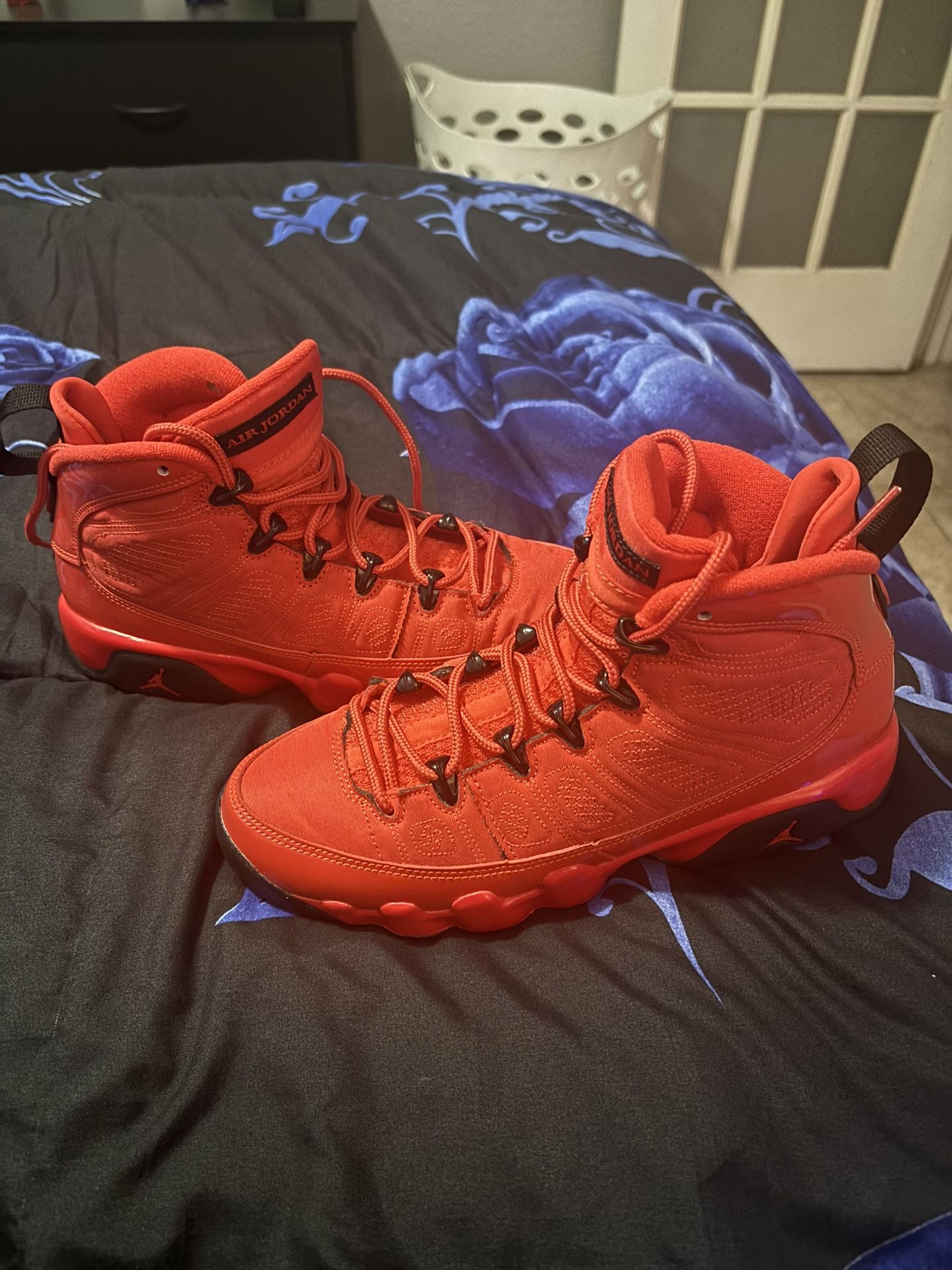 Jordan 9 Retro Chile Red 6.5
