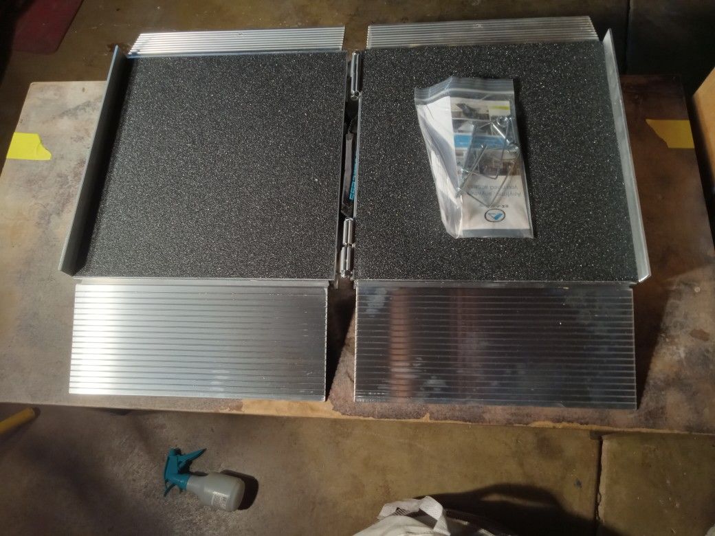 Ez-Access 2' Wheelcair Ramp