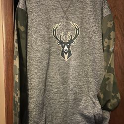 New Milwaukee Bucks Sweatshirt 