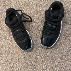 Jordan 11s Space jam 