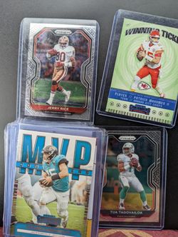 Lot Of 314 NFL Panini Cards. 1 Signature Card