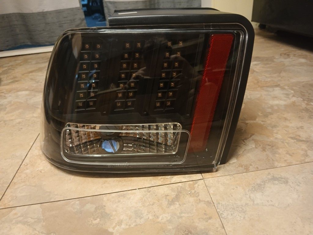 99-04 Mustang Sequential Tail Lights