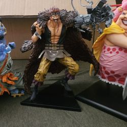 One Piece Figurine Lot 