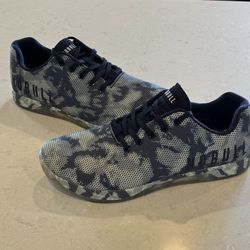 NoBull Unisex Tie Dye Trainers - Ink & Sky Tie-Dye- Men’s 7.5 / Women’s 9 (M79)