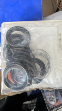 2006-2018 Toyota Tacoma front Brake Caliper Seal kit
