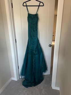 Teal Mermaid Formal Gown with Lace Appliqué - Prom Dress