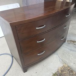 ETHAN ALLEN dresser MSRP $1800