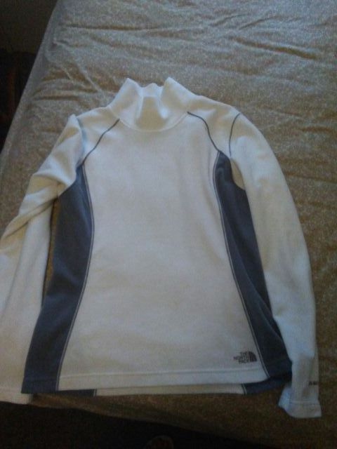 The north face pullover fleece