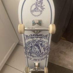 New Skateboard 8.25