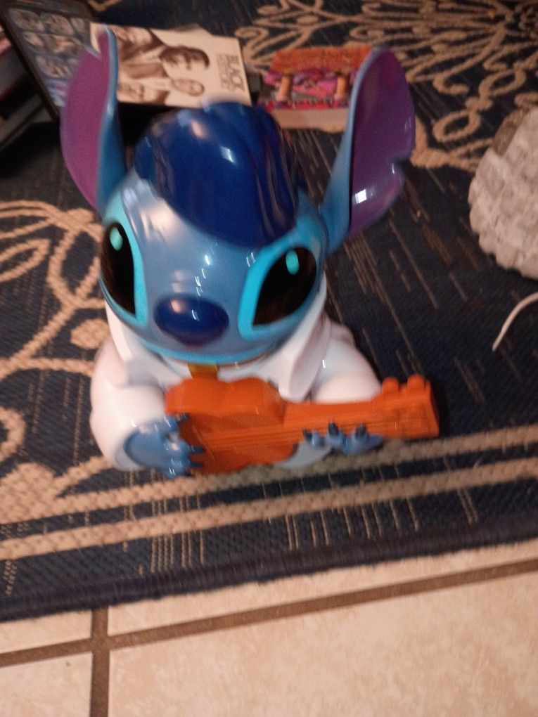 Dancing Elvis Stitch