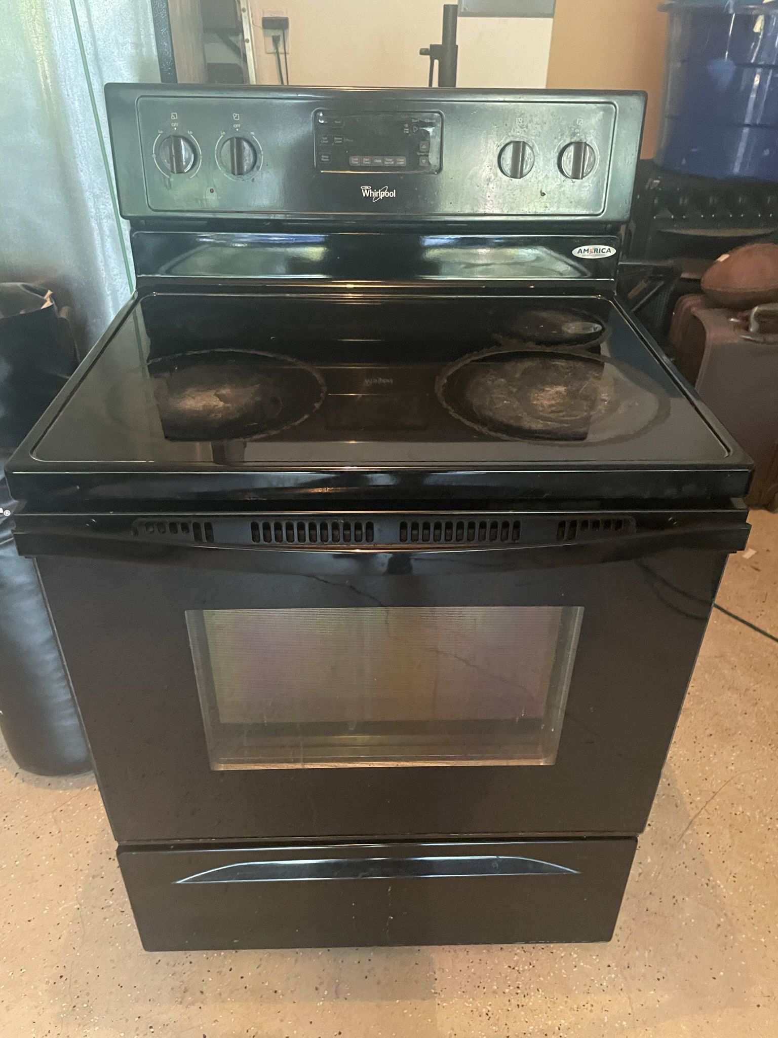 Whirlpool Appliance Package(stove,mic,dishwasher)