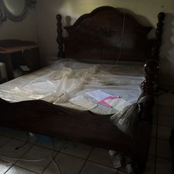 King Size Bed Frame And Box Springs