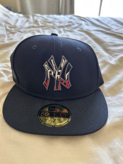 Yankees New Era Fitted Hat size 7