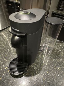 Nespresso  Vertuo Plus