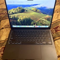 MacBook Air 2022 M2 256Ssd (excellent Working Condition) 