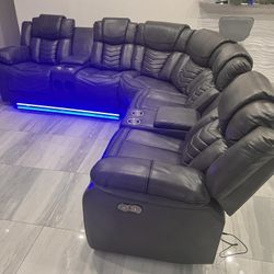 BRAND NEW POWER RECLINING SECTIONAL SOFA WITH SPEAKERS,BLUETOOTH,LED LIGHTS,USB PORT,STORAGE AND CUP HOLDERS 