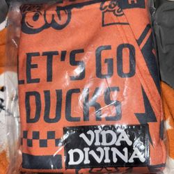 Anaheim Ducks Wearable Blanket 