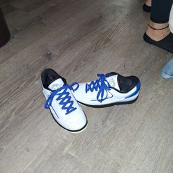 Jordan's Female Or Male 7.5 