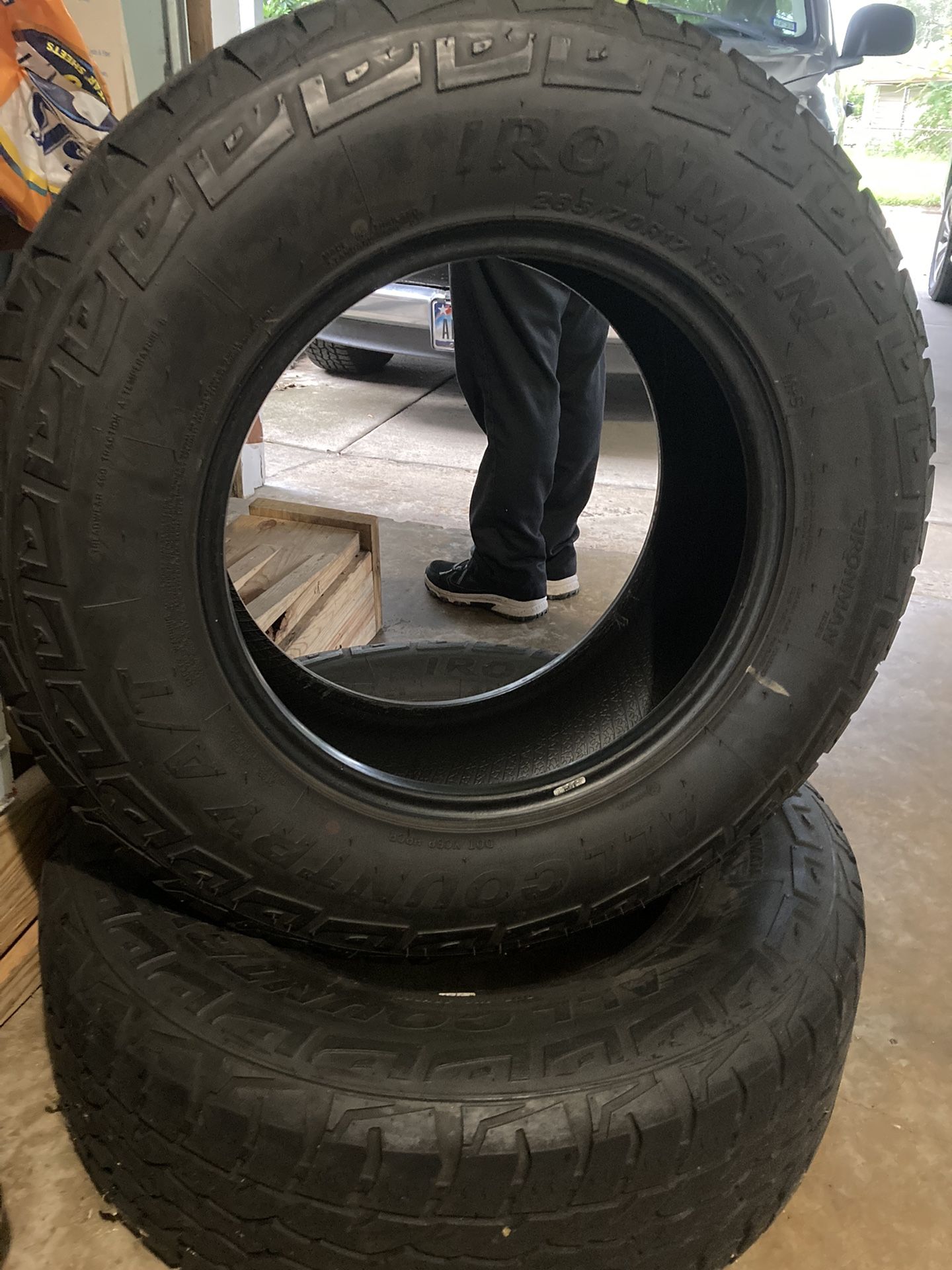 2 Tires