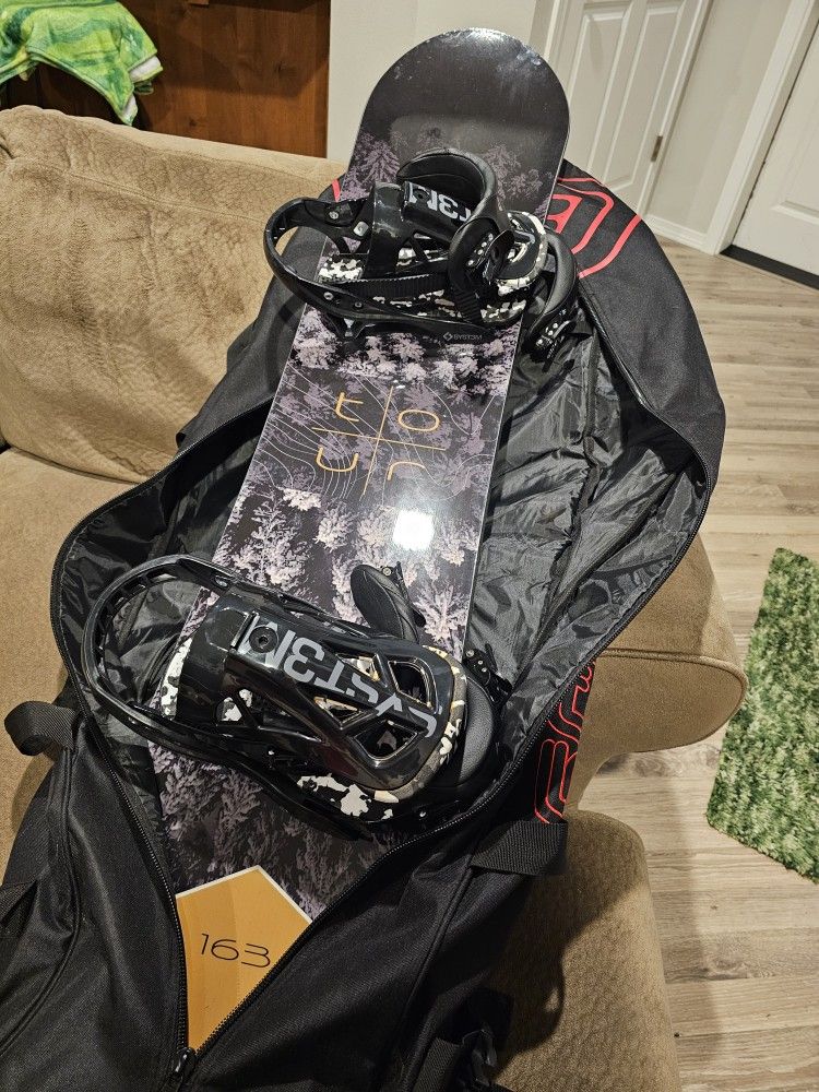 Tour System Snowboard, Boots, and  Oakley Goggles,