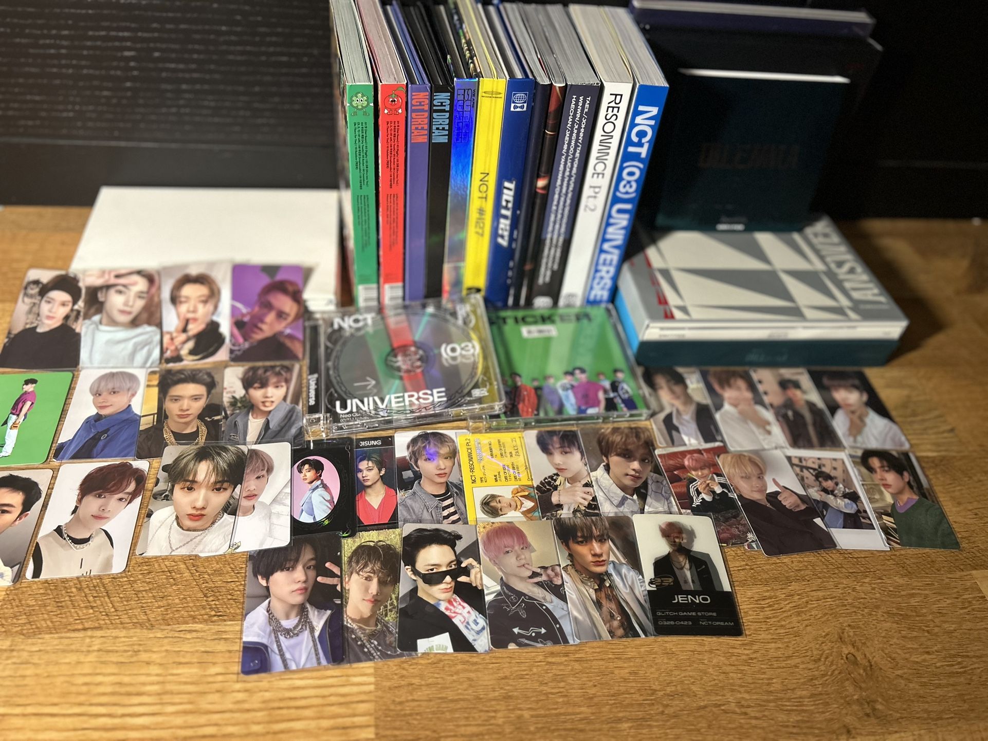 NCT , Dream, 127 12 Albums/2 CD and 4 ENHYPEN Albums/1 CD!! 30+ Photo Cards