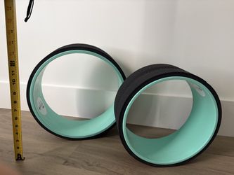 Chirp spine massager and stabilizer
