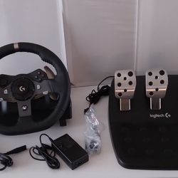 Logitech G920 Driving Force Racing Wheel - Black (941-000121