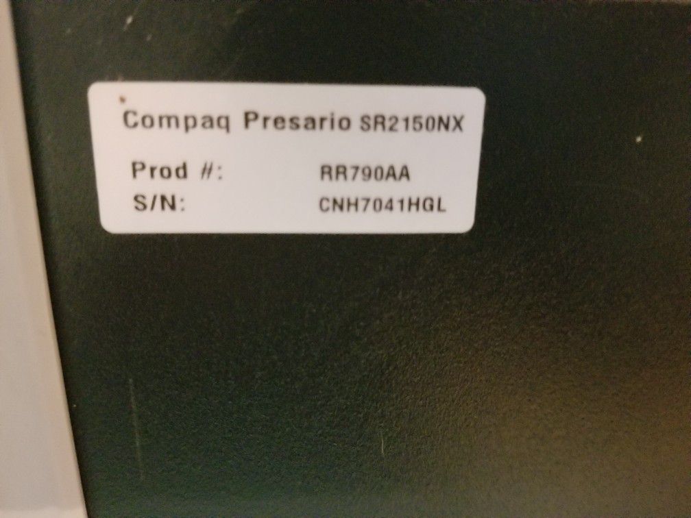 Compact Presario Desktop Computer with monitor