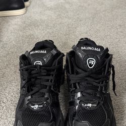 Balenciaga Track Runner Black