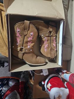 Girls Boots 