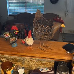 3 Funky Chickens