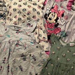Minnie Mouse / Disney Toddler Girl 3-4T Clothes
