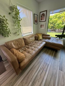 Article L-shaped Leather sofa