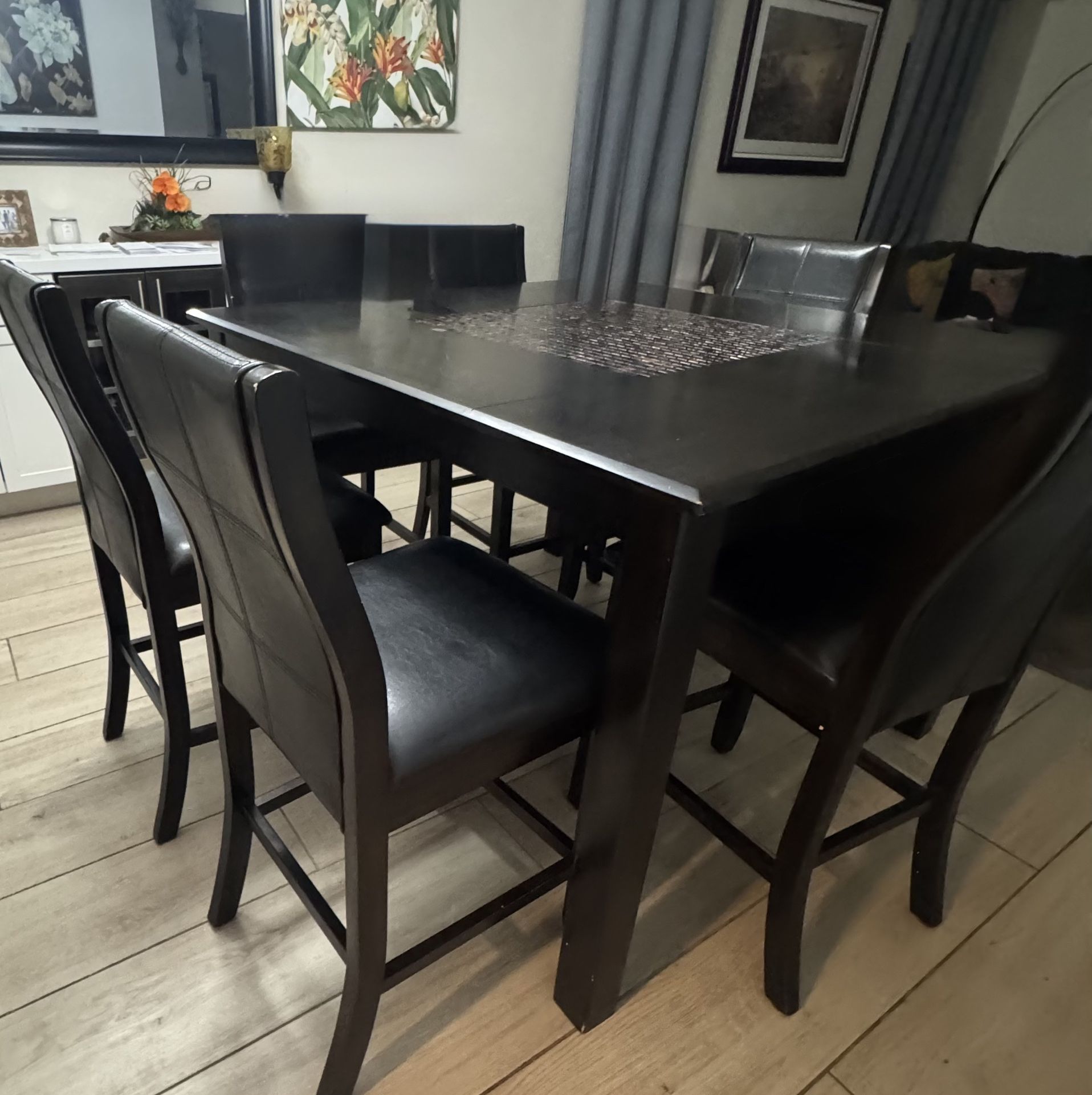 Pub Dinning Table 