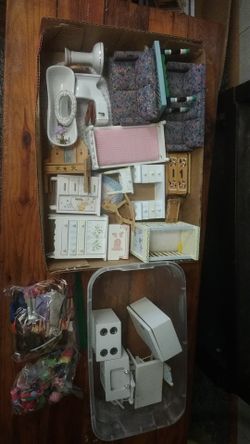 Lot of wooden doll furniture doll house