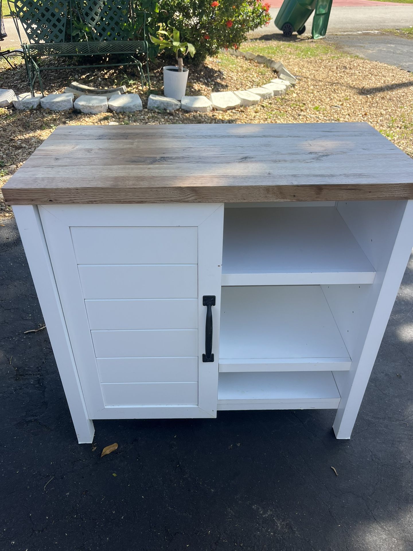 COFFEE TABLE OR AQUARIUM STAND