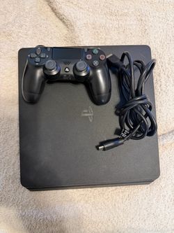 PS4 Slim 500GB + Controller – HDMI & Power Cord