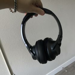Soundcore Q20 Headphones