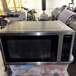 Kitchen Aid High End Microwave 