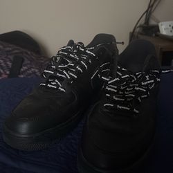 Supreme air forces size 10’5