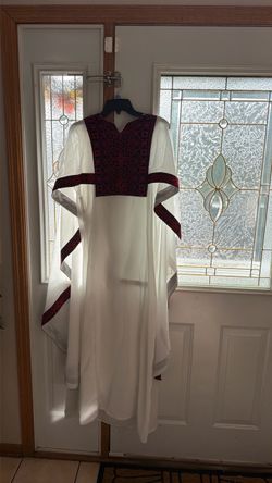 White Palestinian Embroidered Thobe Dress