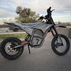 electric dirt bike 