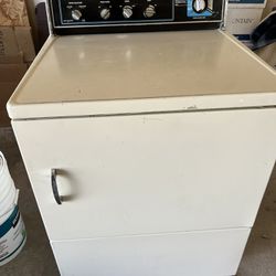 Older Dryer For Sale. 