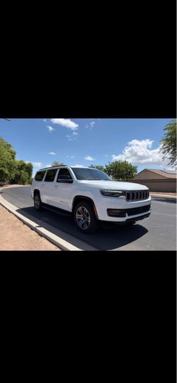 Jeep wagoneer serious 2 L 2024