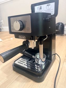 De'Longhi Espresso Machine