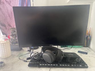 Gaming Monitor And Gaming headset Bundle