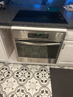 GE Stainless Steel Built-In Wall Oven